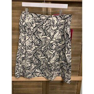 NWT 212 Collection Skirt Size 14